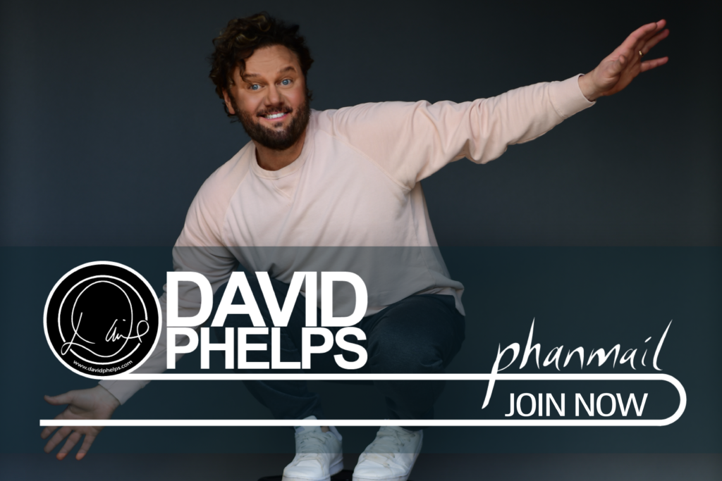 Tour David Phelps Online